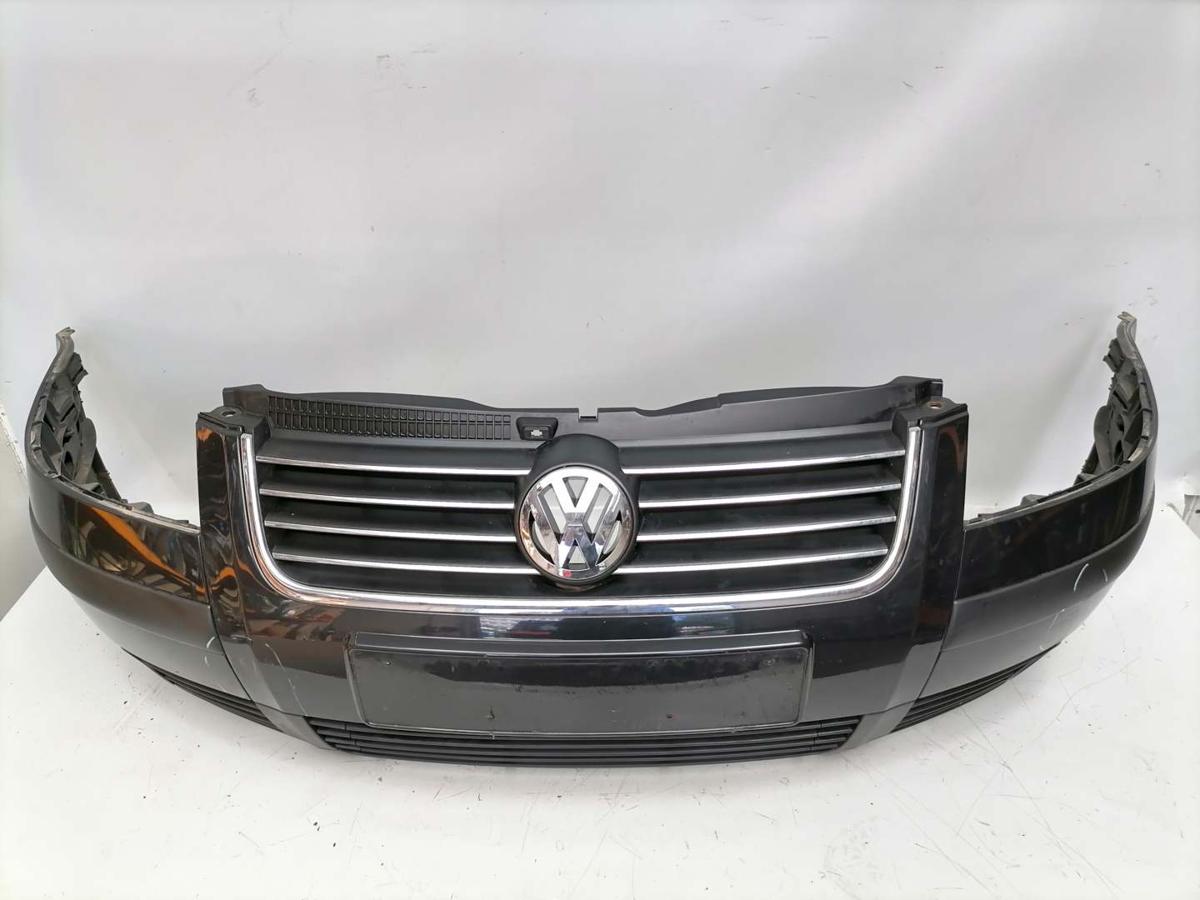 VW Passat 3BG original Stoßstange Stossfänger vorn LC9Z Black Magic Bj.2001
